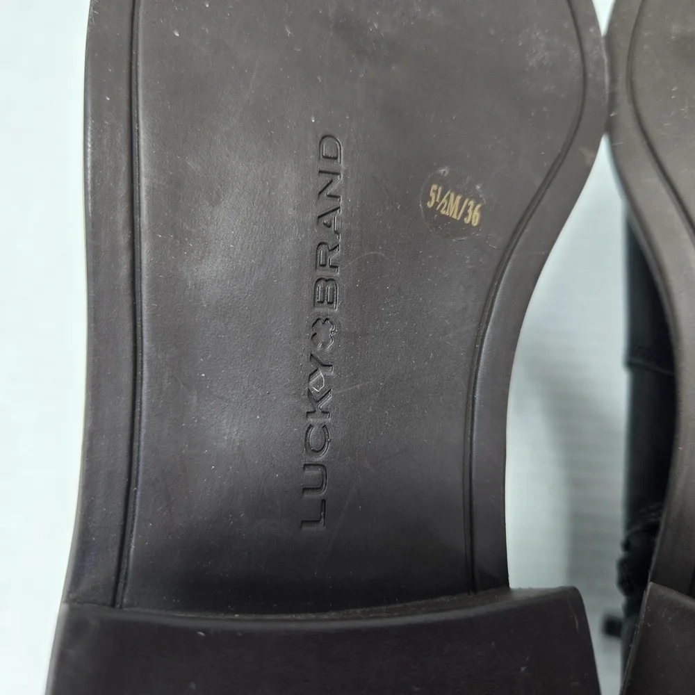 Lucky Brand Quendy Black Leather Chelsea Ankle Booties Boots Size 5 1/2 5.5
